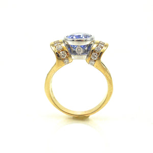 custom two toned sapphire and diamond ring