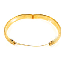 Load image into Gallery viewer, 14k yellow-gold hinged bangle