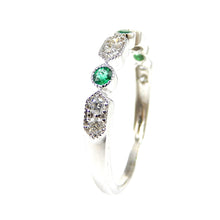 Load image into Gallery viewer, Emerald &amp; Diamond Scalloped Band