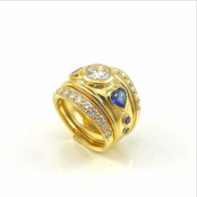 Load image into Gallery viewer, Diamond and Heart Shaped Sapphire Wedding Set