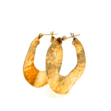 Load image into Gallery viewer, Estate Hammered Yellow Gold Hoops