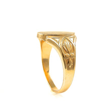 Load image into Gallery viewer, Estate Signet Yellow Gold Ring