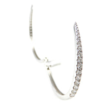 Load image into Gallery viewer, Tapered Diamond Hinge Bangle