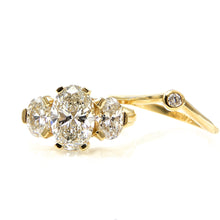 Load image into Gallery viewer, Oval Cut three stone diamond ring paired with single round cut diamond gold band