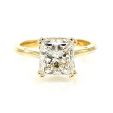 Load image into Gallery viewer, Princess Cut Diamond Solitaire with double prong setting Engagement Ring