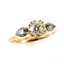 Load image into Gallery viewer, Round Diamond with Salt and Pepper Diamond Accents