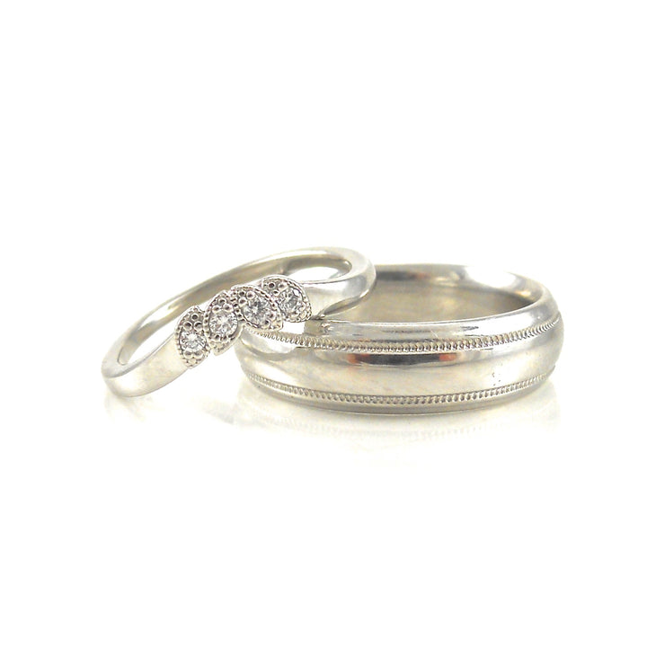 WHITE GOLD WEDDING BAND SET