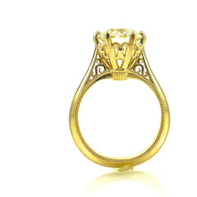 Load image into Gallery viewer, 6 PRONG SOLITAIRE DIAMOND ENAGEMENT RING