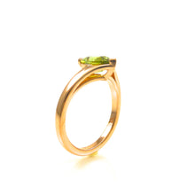 Load image into Gallery viewer, Custom Green Montana Sapphire Ring