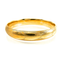Load image into Gallery viewer, handcrafted yellow gold hinge bracelet
