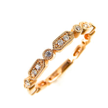 Load image into Gallery viewer, Diamond Scalloped Band