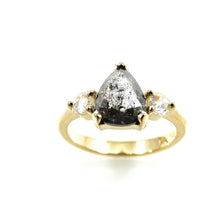 Load image into Gallery viewer, salt n pepper three stone rose cut diamond engagement ring