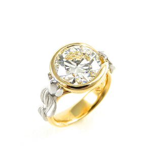 Custom Diamond Ring Tulip design
